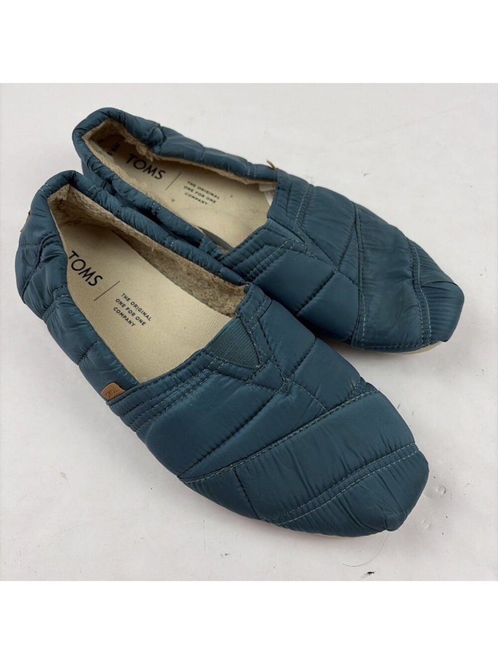 TOMS Ezra Puffy Slippers Womens 9.5 Teal Faux Shearling Quilted Slip On Shoes